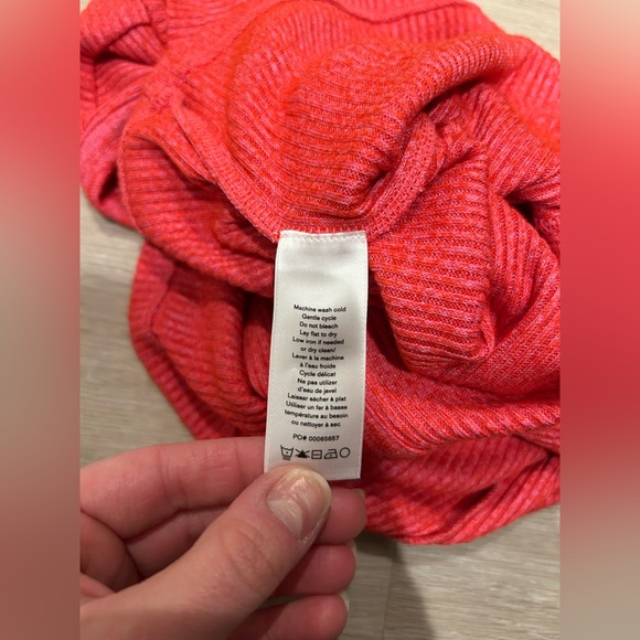 RAG & BONE The Knit Scoopneck T-Shirt in Pink / Size Medium / - Picture 8 of 8